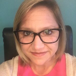 Meet your Posher, Annie